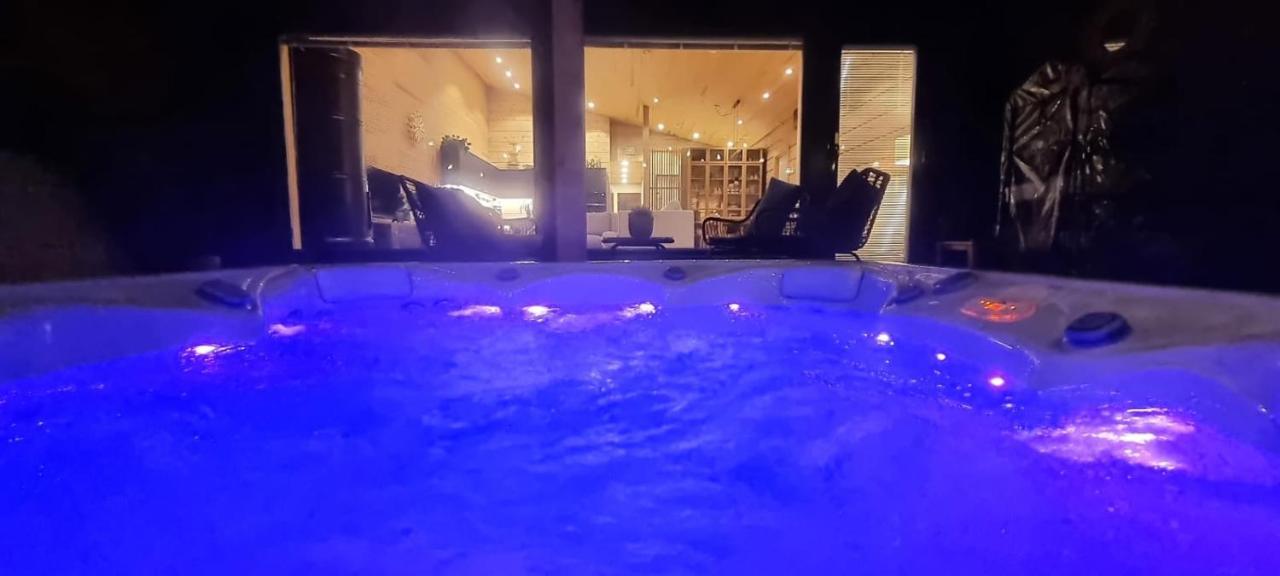 Luxury Villa Rauhankatu โรวานิเอมิ ภายนอก รูปภาพ